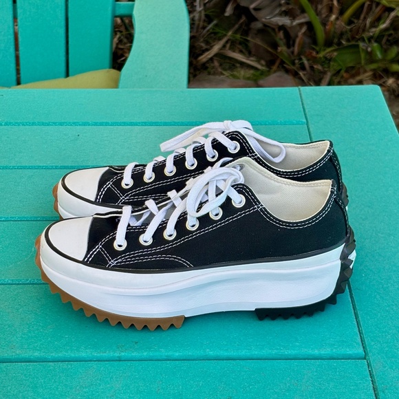 CONVERSE Chuck Taylor Canvas Run Star Hike Platform Low Top Black Women's 7 - Picture 10 of 16